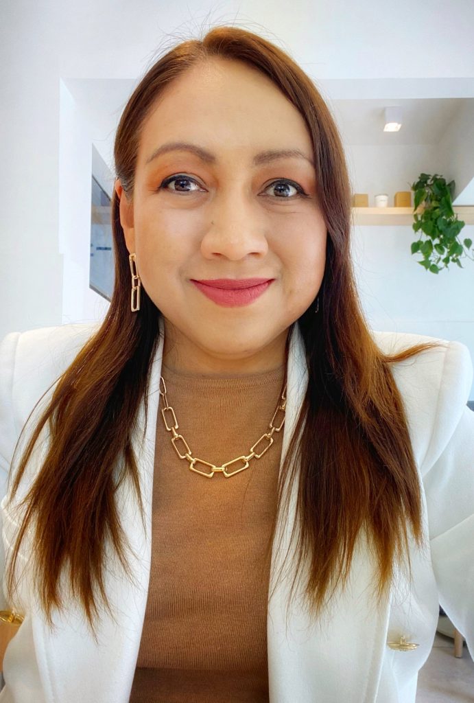 Claudia Aguilar (CDMX, México) – *Miembro del Club Fuego Elite 2025*